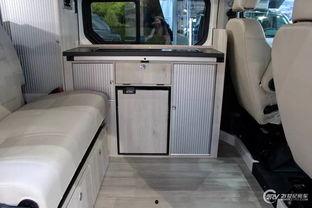 国产房车通勤视频,移动的家，便捷的出行新选择