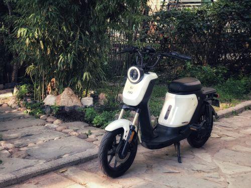 国产电动车抗压视频讲解,国产电动车抗压性能测试揭秘