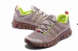 男国产跑步鞋测评视频,探寻性价比之选，男跑者必备指南