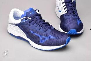 男国产跑步鞋测评视频,探寻性价比之选，男跑者必备指南