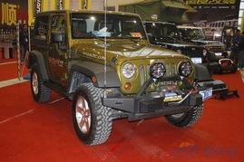 国产改装车越野视频,国产改装车越野挑战极限风采展示